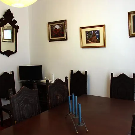 Casas Do Patio Sem Cantigas 2 度假居 辛特拉